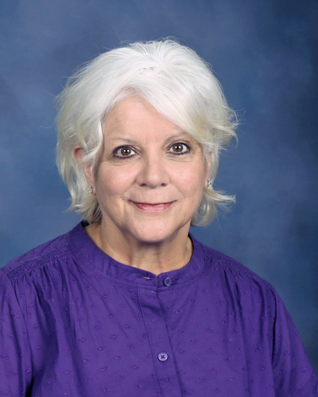 Gayle Fiser headshot