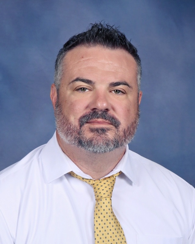 Hunter Hill headshot