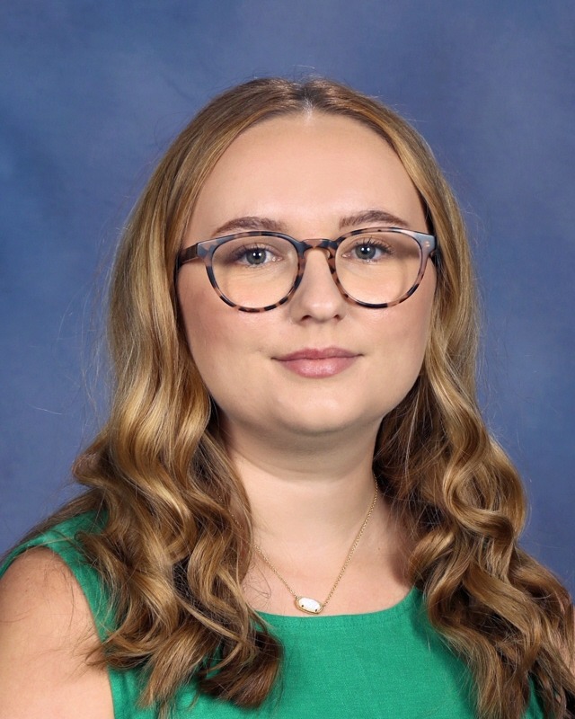 Molly Sheppard headshot